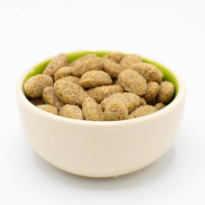 ZuPreem Natural Pellets Bird Food for Medium Birds, 2.5 lb (Pack of 2) - Daily Nutrition, Made in USA for Cockatiels, Quakers, Lovebirds, Small Conures
