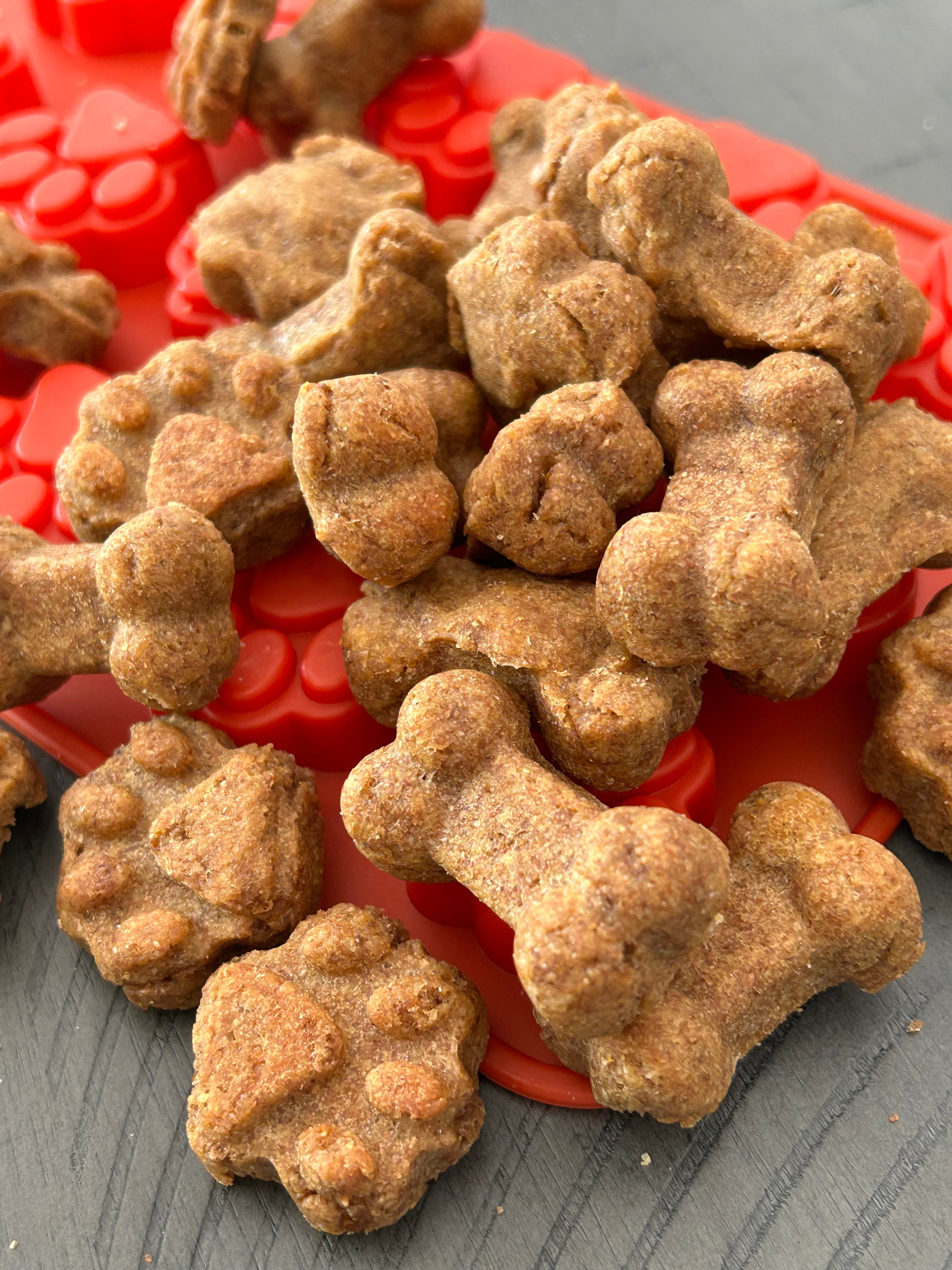 Lucy Loo Treats - Tilly’s Treat - Peanut Butter, Banana, & Bacon (7.5 ...
